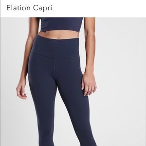 Athleta Navy Elation Capri - Small